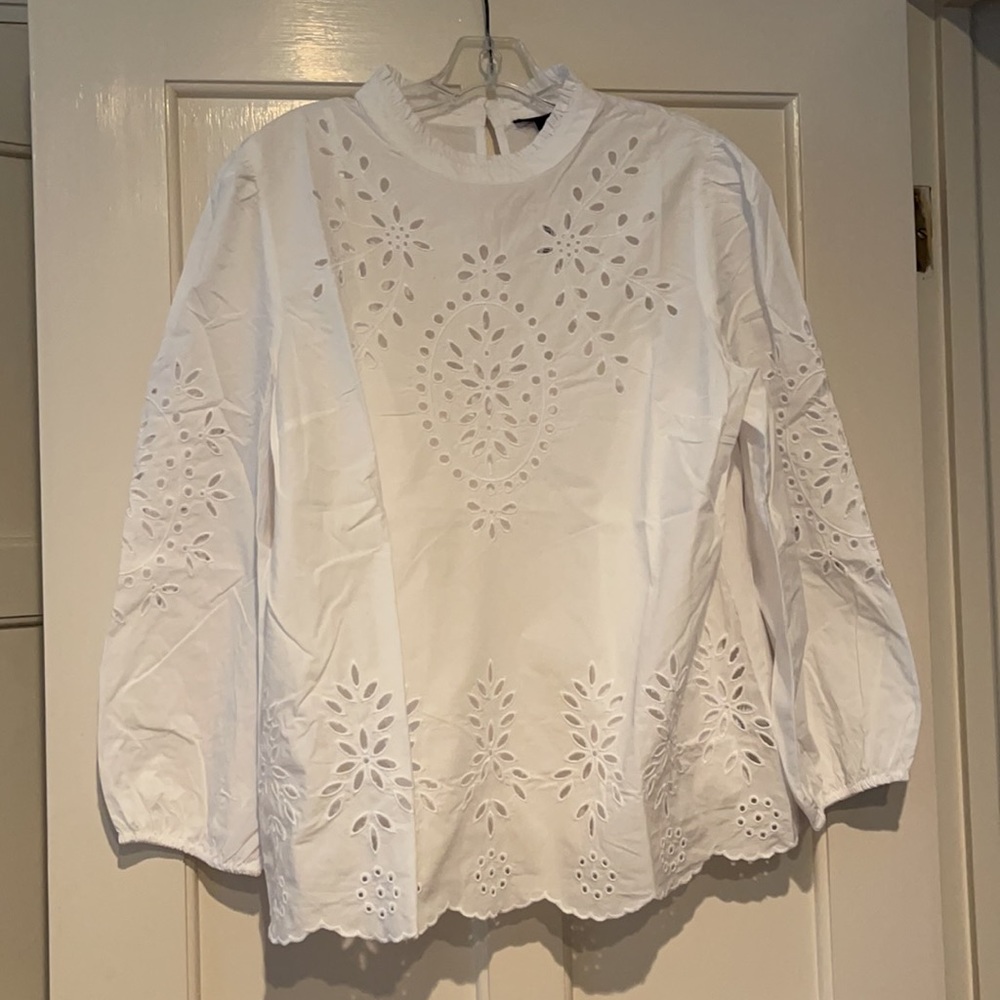 J.Crew cotton poplin embroidered eyelet top AR175